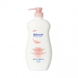 Johnsons  body  care Lasting Moisture body wash 750ml –  ( For  adults)