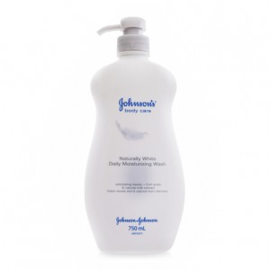 Johnsons  body care Naturally white daily moisturizing wash 750ml – ( For  adults)