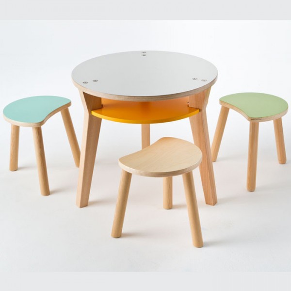 Children’s tables and chairs XK01