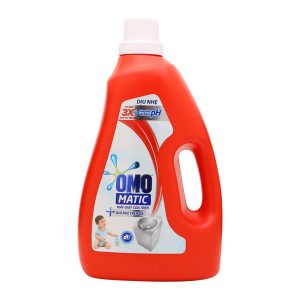 Detergent Liquid Omo Matic for gentle to the skin top loading bottle 2.4kg